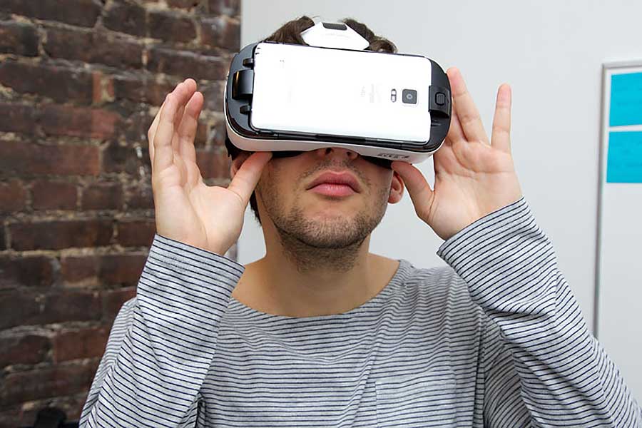 TECHNOLOGY — virtual reality services — EEVO